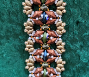 BnBAug2019CopperGold Pure Opulence Bracelet