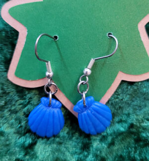 ClamshellBlue Rainbow Clamshell Earrings