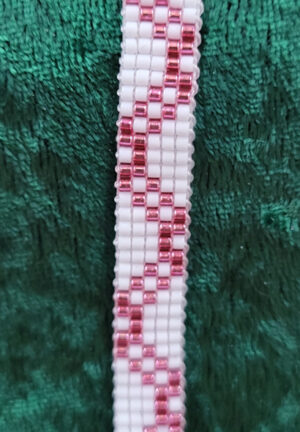 LoomBraceletSnakeWhitePink Pink and White Snake Loom Bracelet